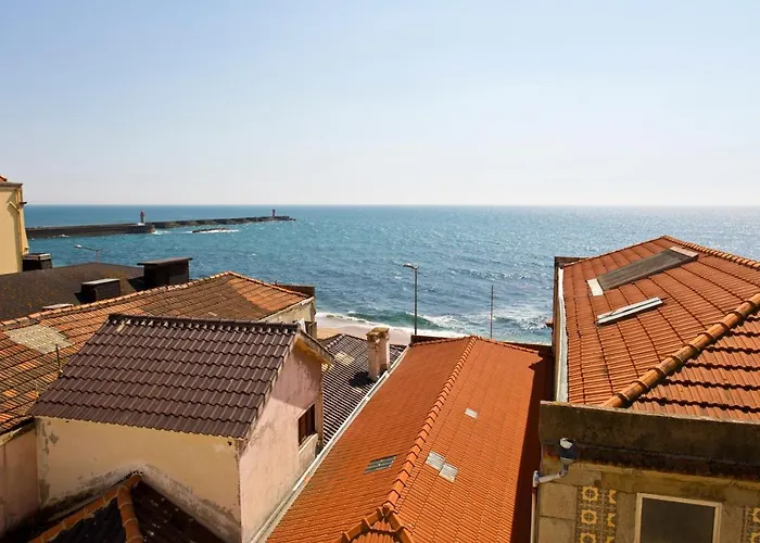 Ocean Scene 2 Bed Porto