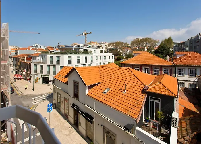 Ocean Scene 2 Bed Apartment