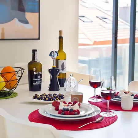 Ocean Scene 2 Bed Apartment Porto