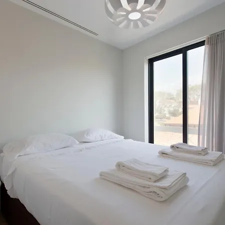 Ocean Scene 2 Bed *
