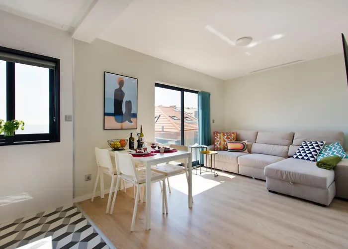 Ocean Scene 2 Bed Oporto