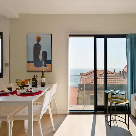 Daire Ocean Scene 2 Bed