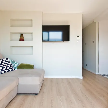 Daire Ocean Scene 2 Bed