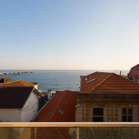 Ocean Scene 2 Bed Daire